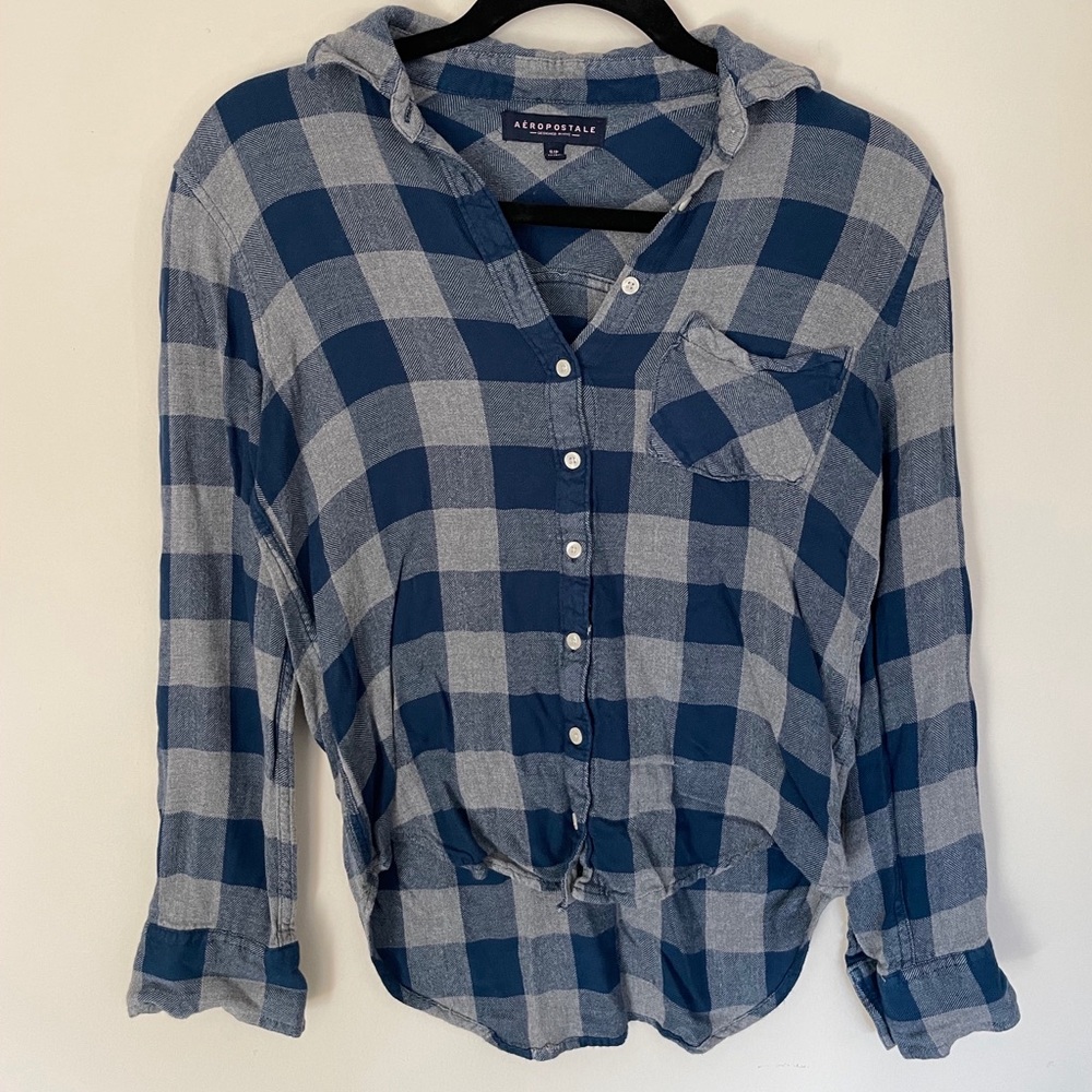 Soft button down